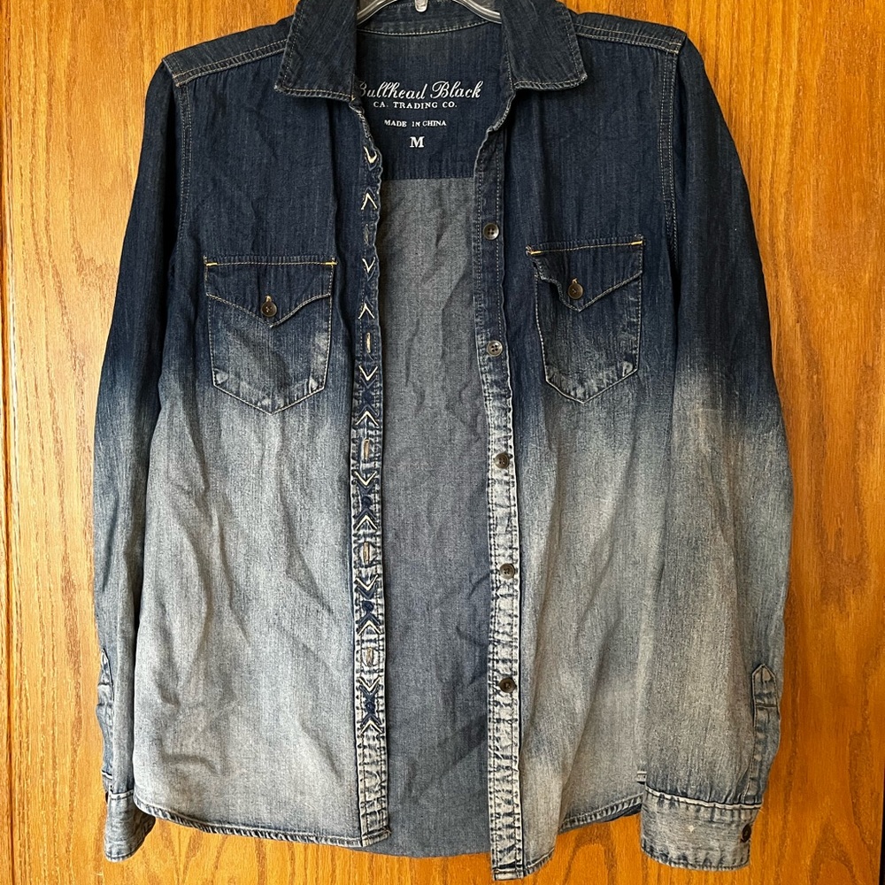Ombré Chambray Button Down with Embroidery | Size M